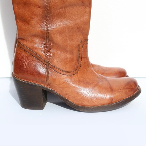 Women’s Frye tan cognac heeled leather boots - Picture 2 of 8